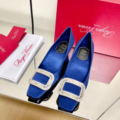 BELLE VIVIER PUMPS IN BLUE SILK