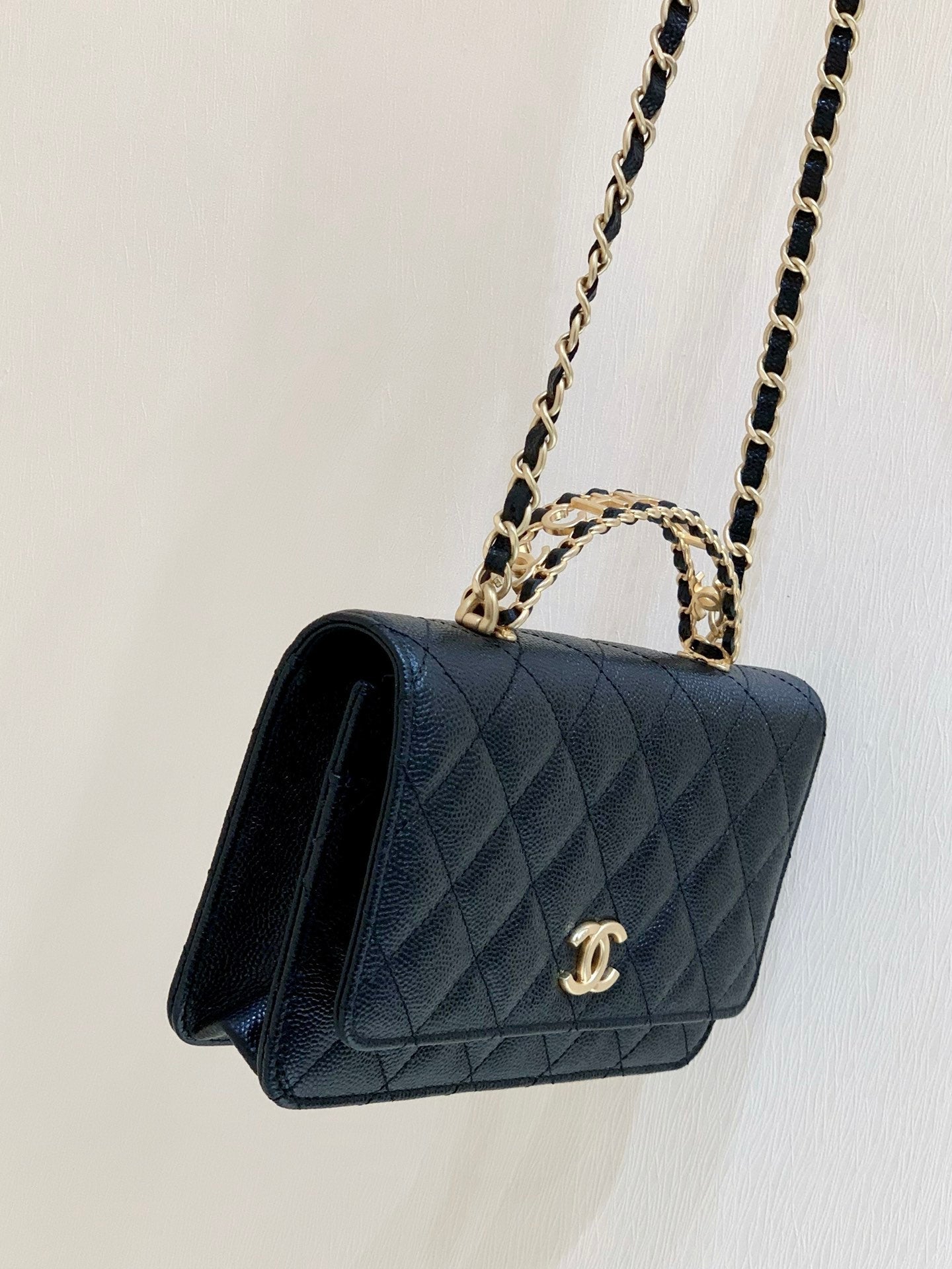 CHANEL 25S TOP HANDLE BAG 19 IN BLACK WALLET ON CHAIN LAMBSKIN