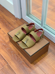 LP RAFFIA CHARMS STRAP FLATS SANDAL OLIVE CALFSKIN