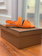 LP RAFFIA CHARMS STRAP FLATS SANDAL ORANGE CALFSKIN