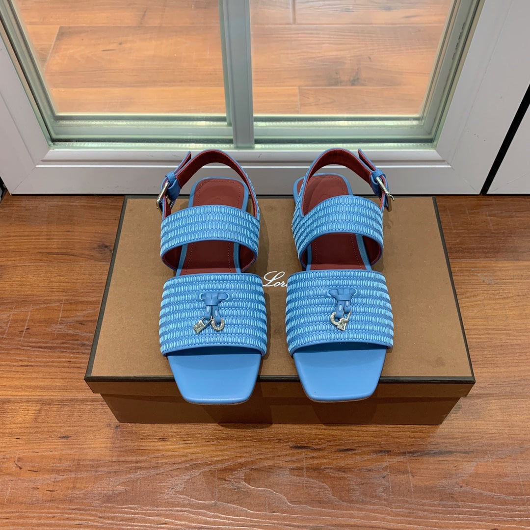 LP RAFFIA CHARMS STRAP FLATS SANDAL SKY CALFSKIN