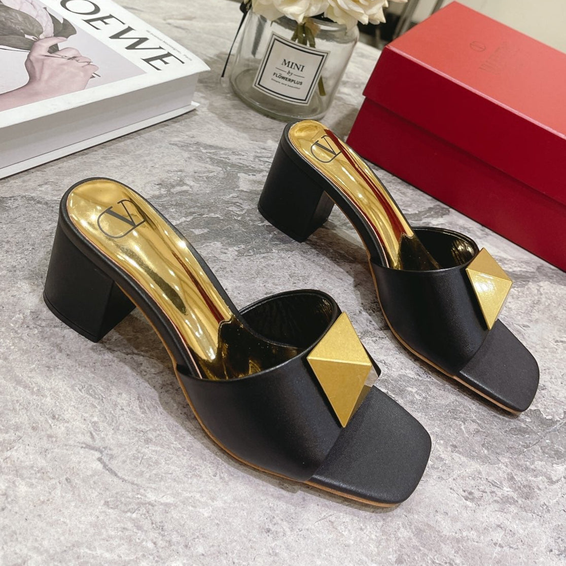 ONE STUD HEELED MULE 60 MM IN BLACK CALFSKIN