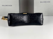 DOWNTOWN SHOULDER BAG 29 IN BLACK CROCODILE EMBOSSED CALFSKIN GOLD HARDWARE