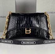 DOWNTOWN SHOULDER BAG 29 IN BLACK CROCODILE EMBOSSED CALFSKIN GOLD HARDWARE