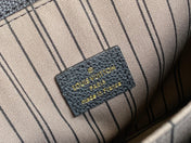 LV 25S POCHETTE METIS 25 IN BLACK MONOGRAM COATED CANVAS GOLD HARDWARE