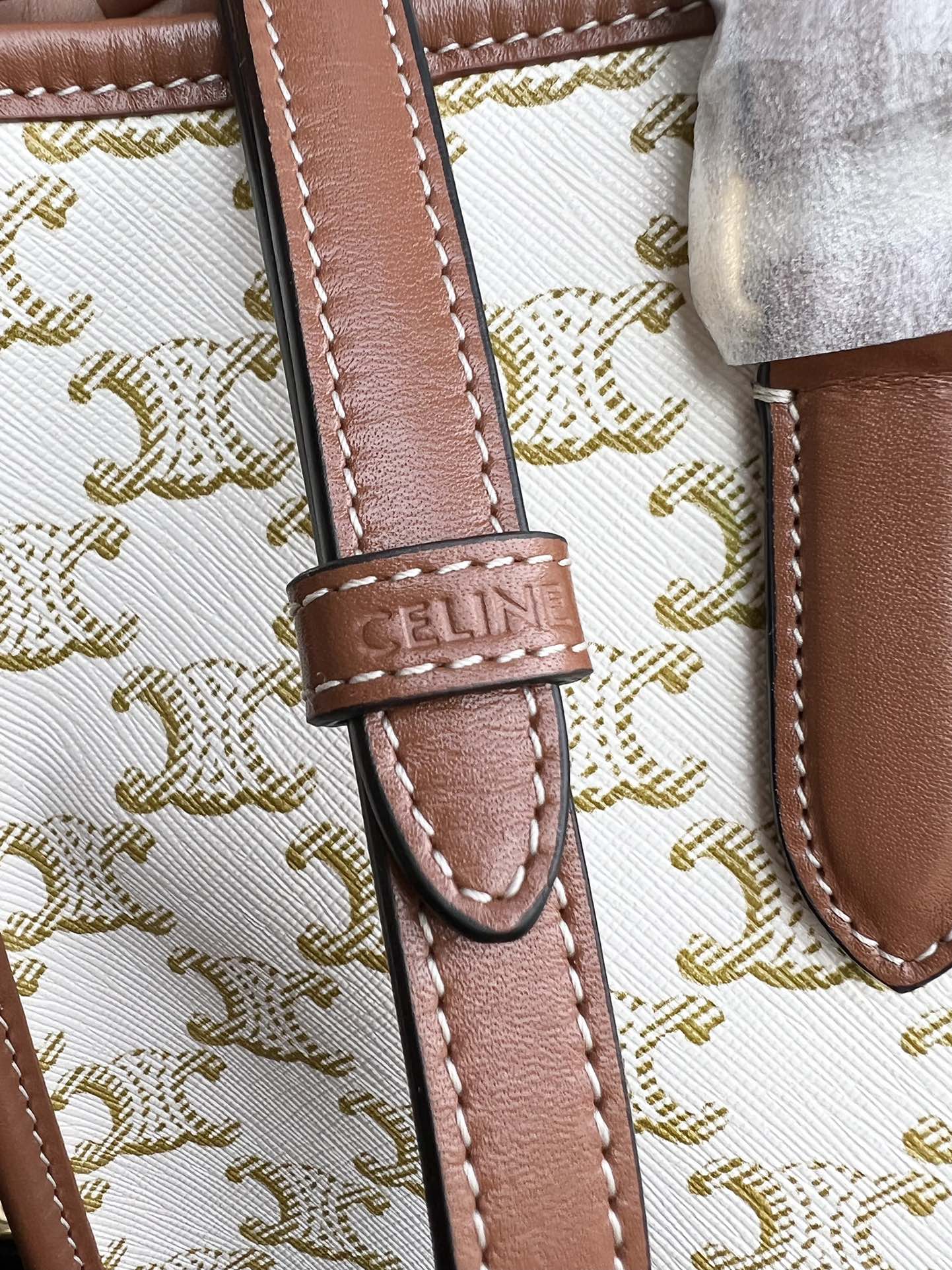 TRIOMPHE CABAS 35 WHITE CREAM CALFSKIN TOTE