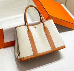 GARDEN PARTY 36CM IN WHITE TOILETS COTTON CANVAS AND BROWN CALFSKIN