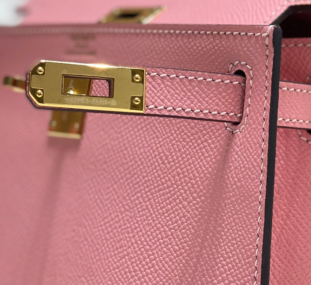 KELLY MINI 20 BAG IN ROUGE PINK CALFSKIN WITH GOLD HARDWARE