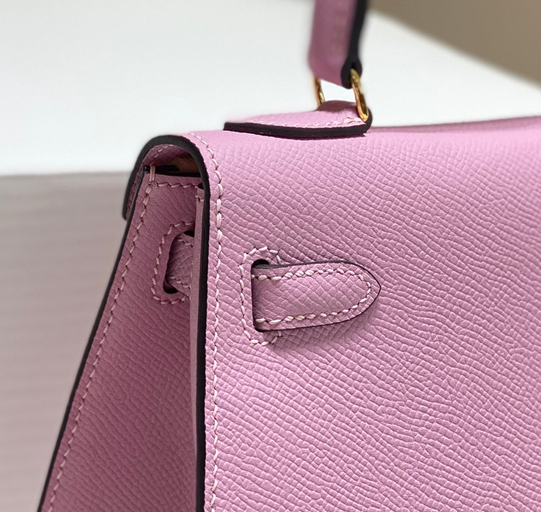 KELLY MINI 20 BAG IN BABY PINK CALFSKIN WITH GOLD HARDWARE