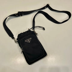 PHONE BAG 18 IN BLACK RE-NYLON