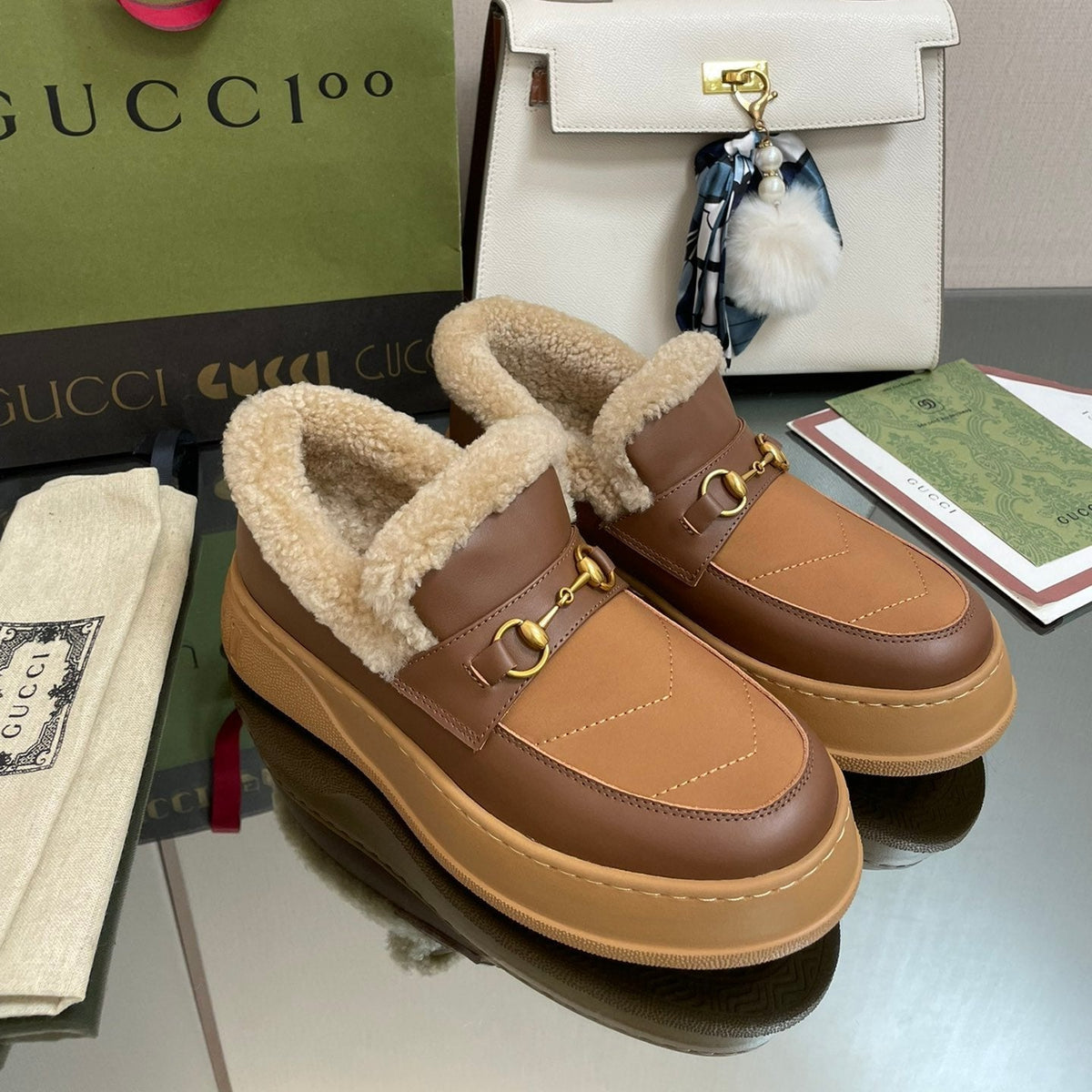 GG LOAFER IN PEANUT BROWN AND CHOCOLATE BROWN CALFSKIN WITH BEIGE WOOL LINING