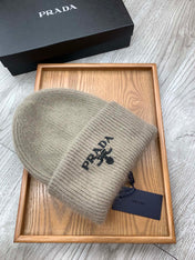 BEANIE HAT IN KHAKI BROWN WOOL 108747