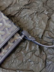 PLUMET POCKET WALLET 20 IN NAVY BLUE GOYARDINE CANVAS AND LAMBSKIN TRIM