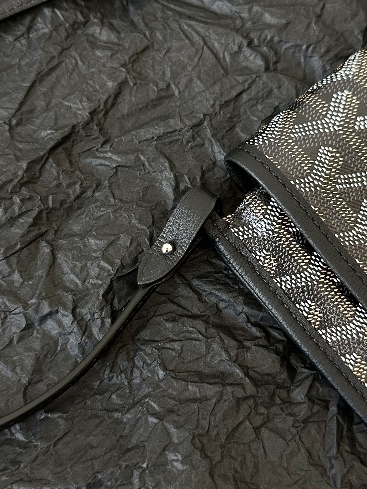 PLUMET POCKET WALLET 20 IN BLACK GOYARDINE CANVAS AND LAMBSKIN TRIM