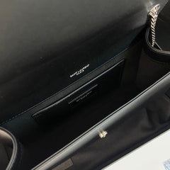 KATE TASSEL 24 BLACK CALFSKIN WITH SILVER LOGO