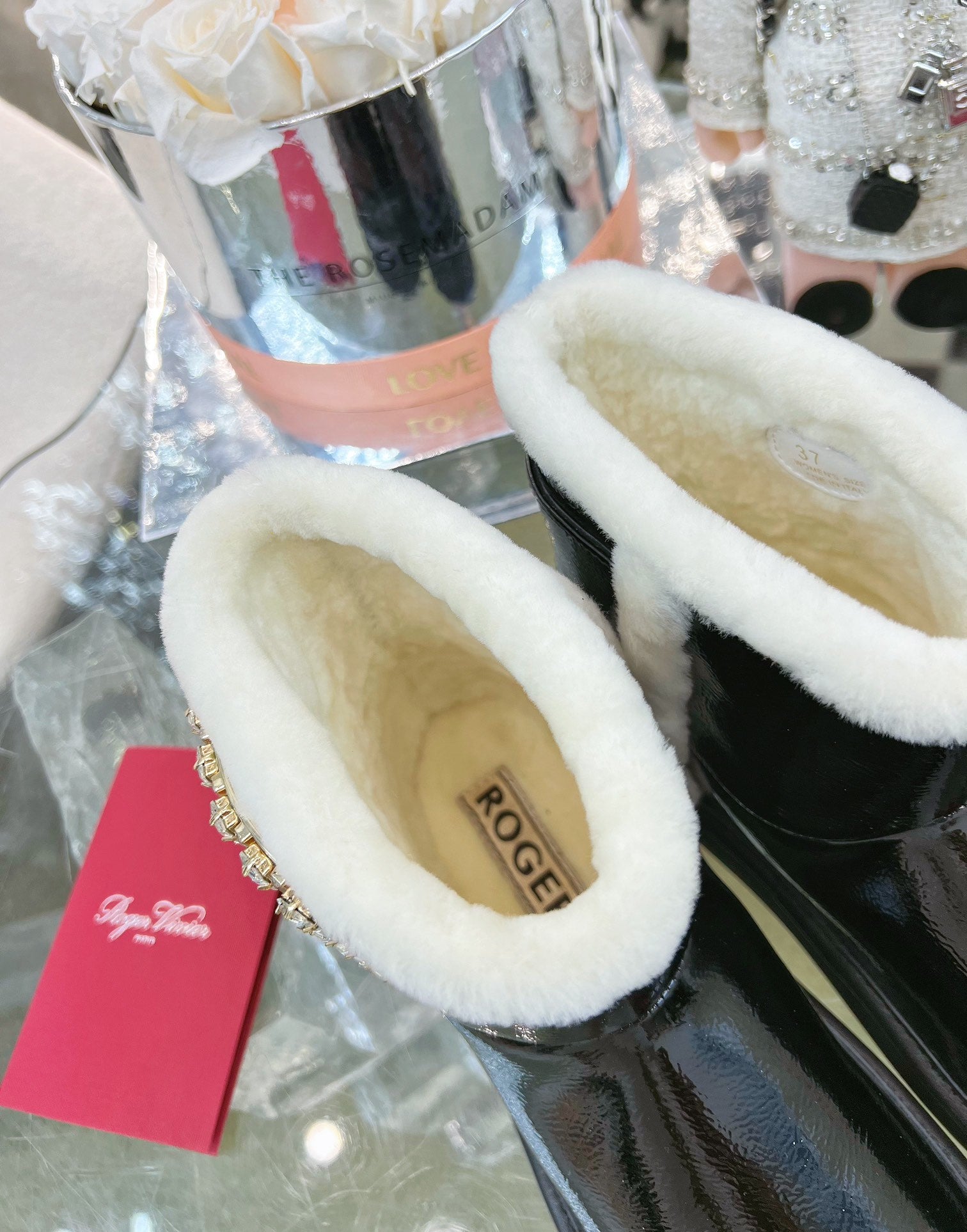 VIV SNOW ANKLE BOOTS IN BLACK PATENT CALFSKIN