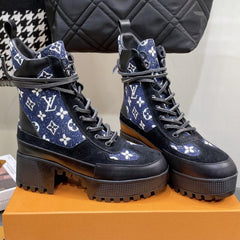 LAUREATE PLATFORM BOOTS IN BLACK SUEDE AND NAVY BLUE MONOGRAM JACQUARD PATTERN