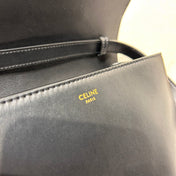 TABOU FLAP BAG 22 IN BLACK SMOOTH CALFSKIN GOLD LOCK