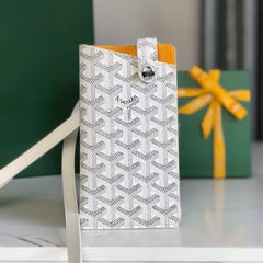 MONTMARTRE GM CASE 18 IN WHITE GOYARDINE CANVAS