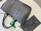 SMALL ARCO TOTE 30 IN TROUT GRAY LAMBSKIN