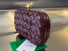 KNOT 19 IN BAROLO LAMBSKIN