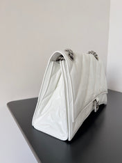 CRUSH CHAINED BAG 32 IN WHITE QUILTED CRUSHED CALFSKIN SILVER HARDWARE
