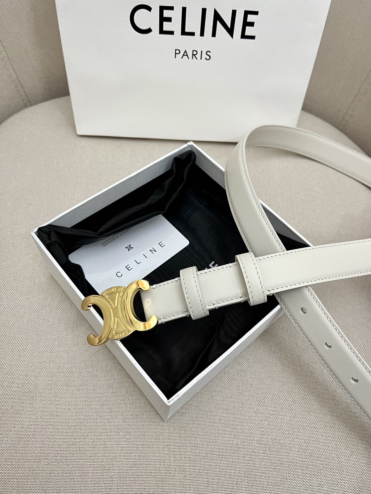 CELINE 25S TRIOMPHE 25MM BELT IN WHITE CALFSKIN GOLD HARDWARE