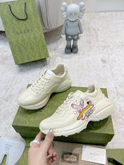 GG RHYTON TRAINER WHITE LAMBSKIN WITH FOX ICON