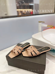 SL TRIBUTE SLIPPERS GLOSSY PINK NUDE CALFSKIN