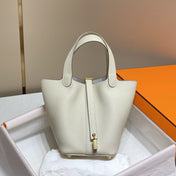 picotin lock 18 white-pearl togo ghw