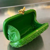 KNOT 19 IN EMERALD GREEN LAMBSKIN