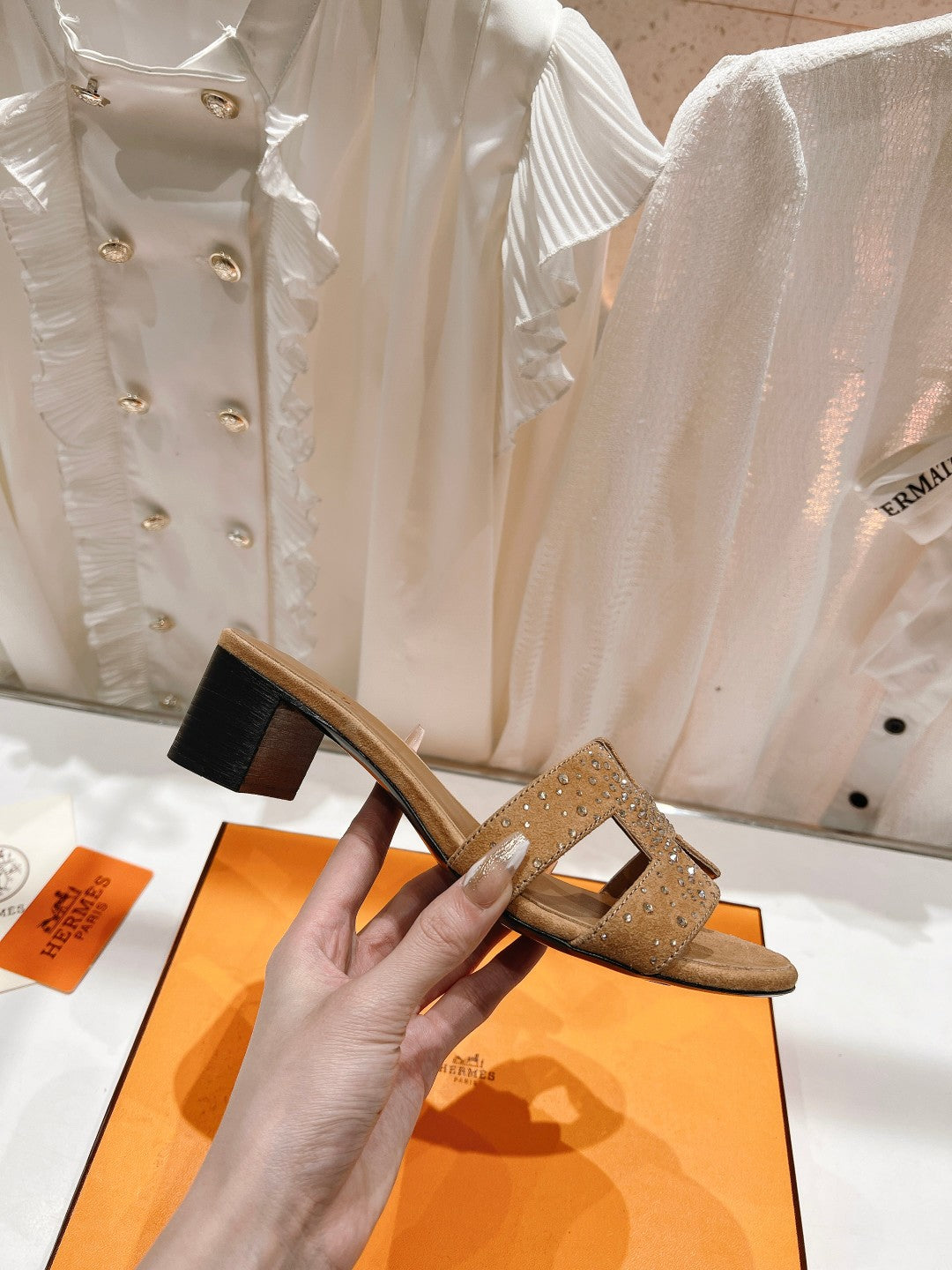 0ASIS SANDALS BRIGHT ORANGE LAMBSKIN ATTACH CRYSTAL