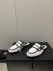 HALF-MULES IN WHITE MIX BLACK WOOL WOVEN