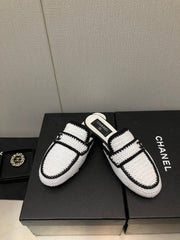 HALF-MULES IN WHITE MIX BLACK WOOL WOVEN