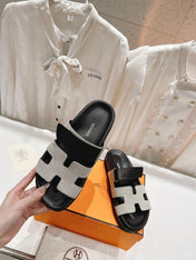 CHYPRE SANDAL BLACK LAMBSKIN AND SILVER DENIM
