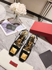 ONE STUD BLACK PATENT LEATHER LACE-UP HIGH HEELS 85 MM