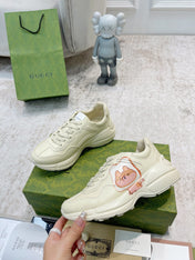 GG RHYTON TRAINER WHITE LAMBSKIN WITH CAT ICON