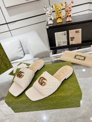 GG EXCLUSIVE SLIDE SANDAL CREAMY WHITE CALFSKIN