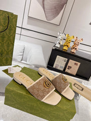 GG EXCLUSIVE SLIDE SANDAL IVORY AND BROWN FABRIC