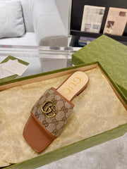 GG EXCLUSIVE SLIDE SANDAL CARAMEL AND BROWN FABRIC