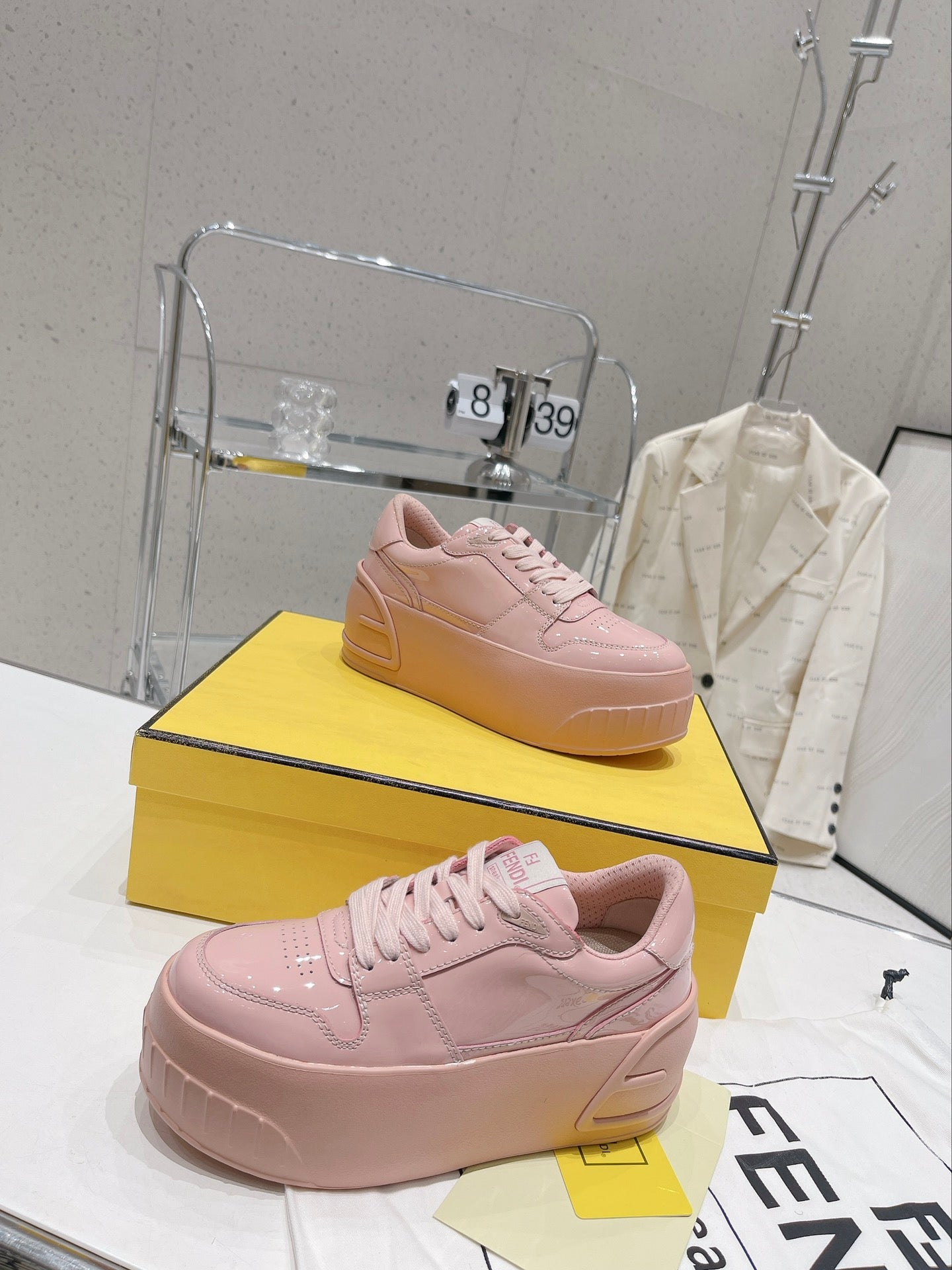 FENDI LOW-TOP TRAINER IN LIGHT PINK CALFSKIN