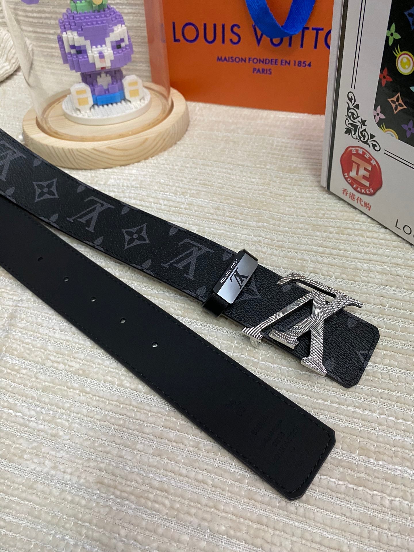 LV 25S BELT 38 MM IN BLACK CALFSKIN PRINT PATTERNS 593287