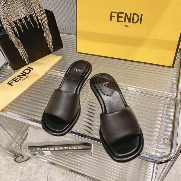 FENDI BAGUETTE SLIDES WOMEN IN BLACK CALFSKIN