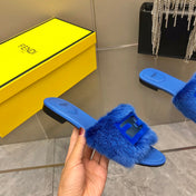 FENDI BAGUETTE MINK SLIDE SLIPPER IN AZURE BLUE FUR