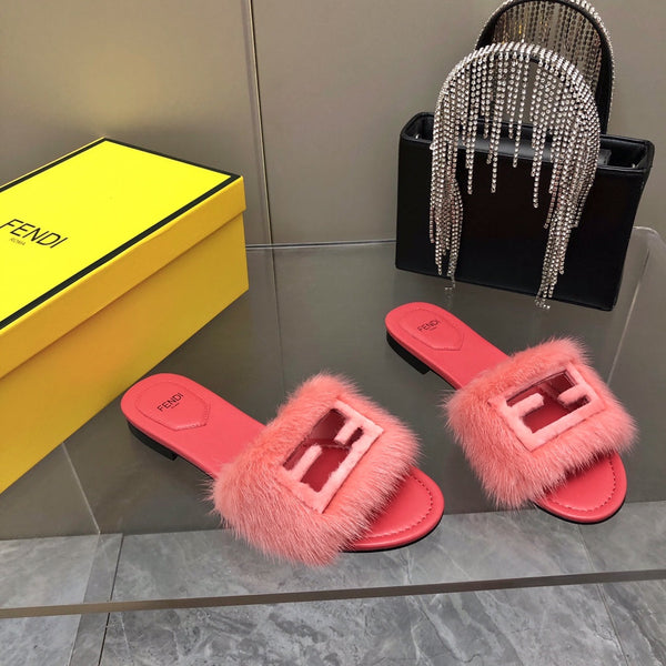 FENDI BAGUETTE MINK SLIDE SLIPPER IN ROSE RED FUR