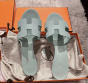 Oasis Sandal Epsom Calfskin ICE