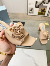 PRA FLOWER BLOCK HEELS 75 BEIGE CALFSKIN