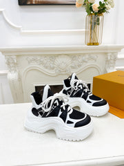 LV ARCHLIGHT 2.0 PLATFORM SNEAKER IN WHITE MIX BLACK MIX OF MATERIALS