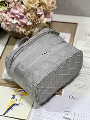 SMALL 25 TRAVEL VANITY CASE WITH SHOULDER STRAP DOVE GRAY