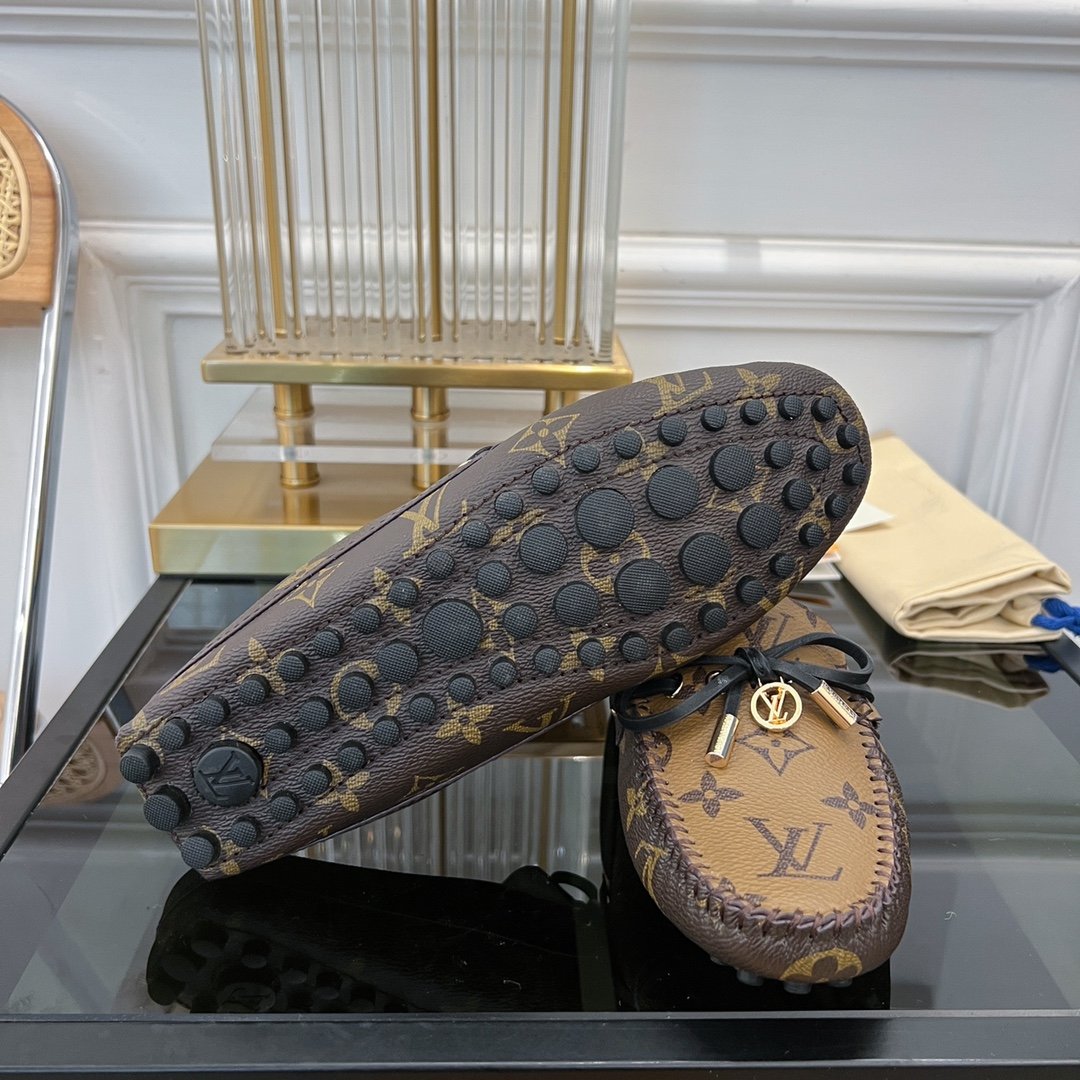 LV COSY FLAT CLASSIC MONOGRAM PALE BROWN